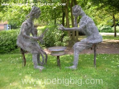 Famille Giraffe - Sculpture monumentale de l'artiste Joe Big-Big à Clécy.